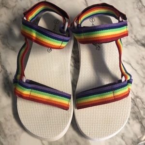 🟥🟧Sole Mates- rainbow sandals🟨🟩